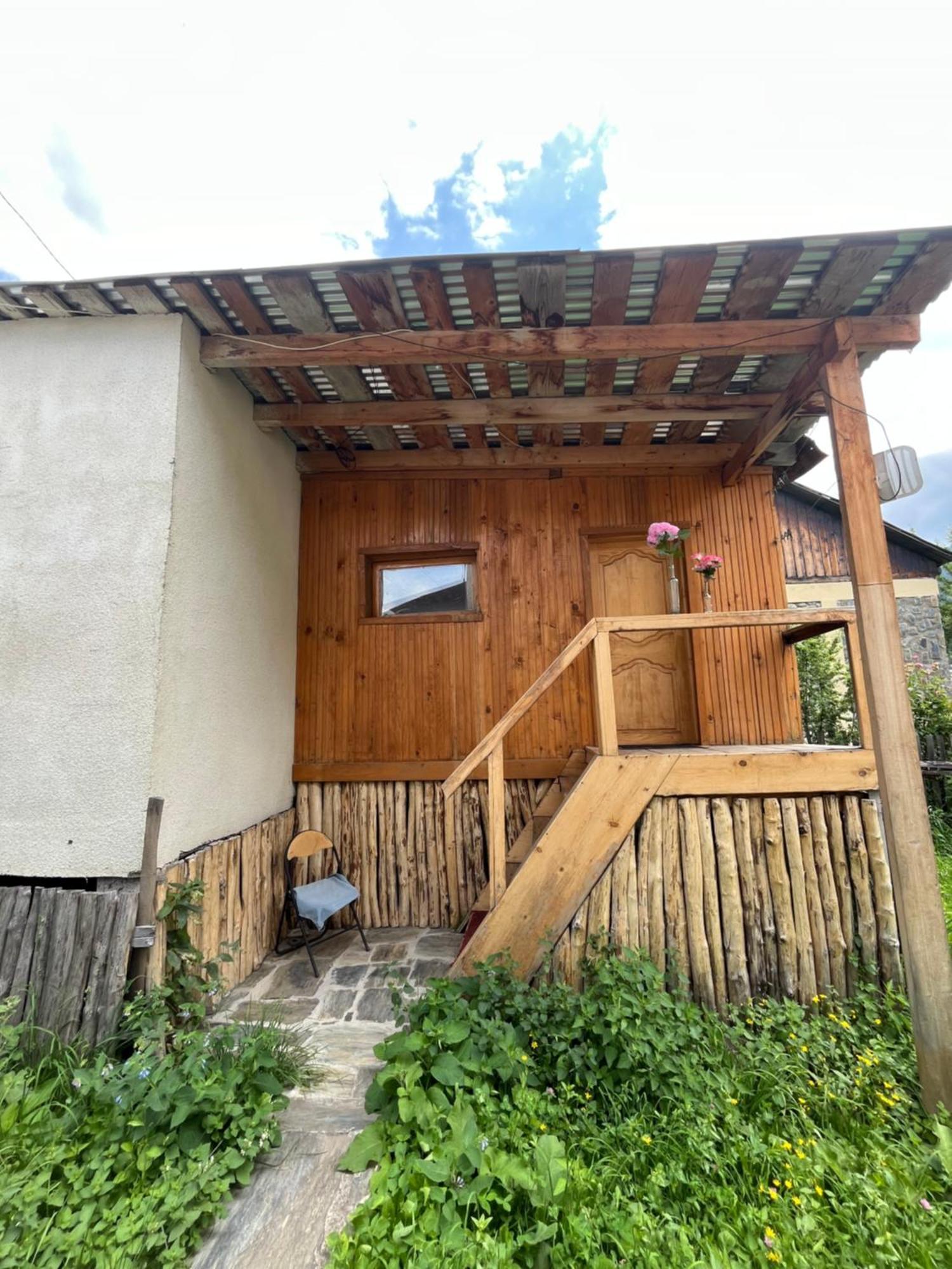 Wooden House Villa เมสเตีย ภายนอก รูปภาพ